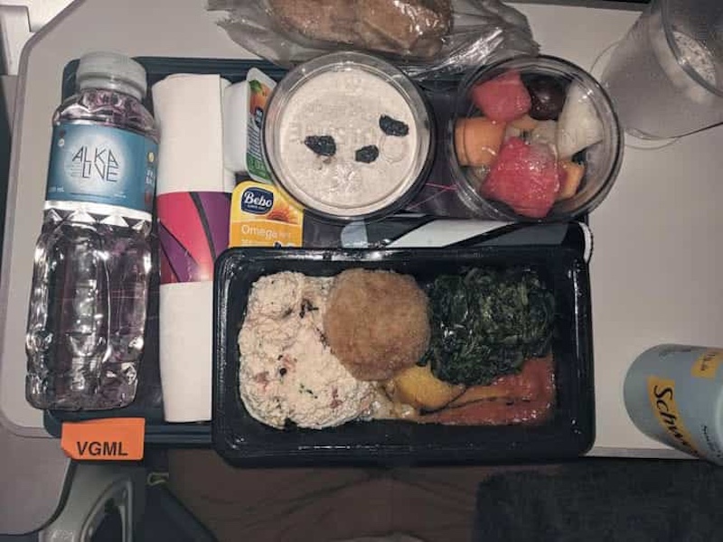 カタール航空　ヴィーガン