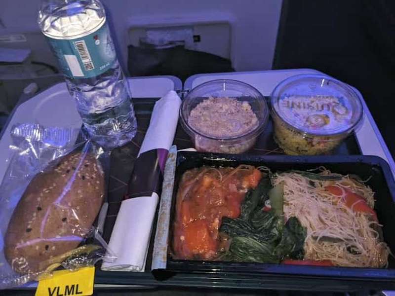 カタール航空　ヴィーガン