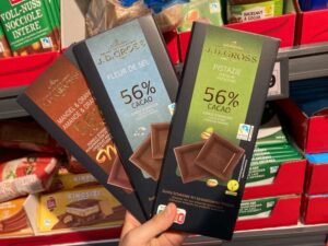 ヴィーガン　チョコレート　スイス